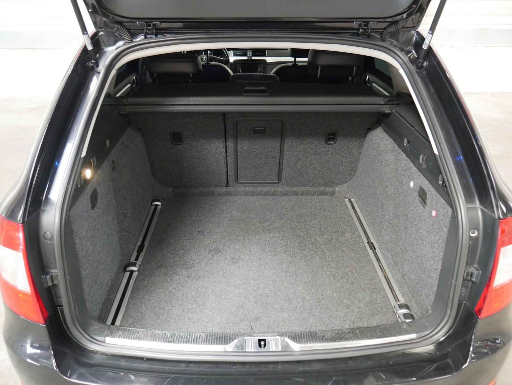 Škoda Superb II 2.0 TDi 