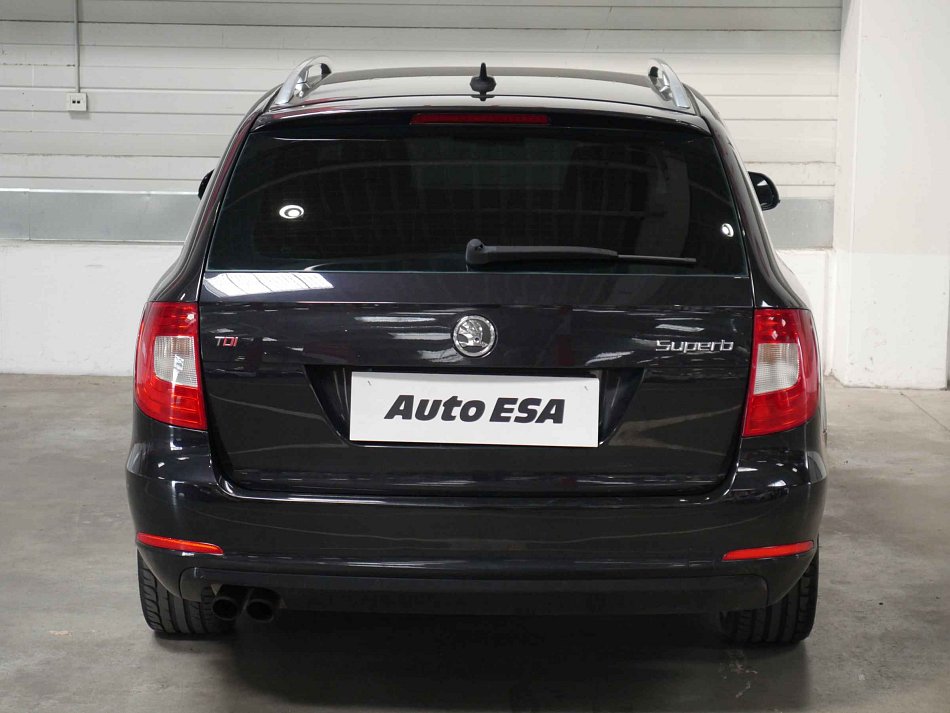 Škoda Superb II 2.0 TDi 