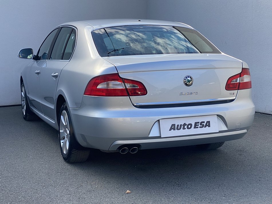 Škoda Superb II 2.0 TDi Ambition