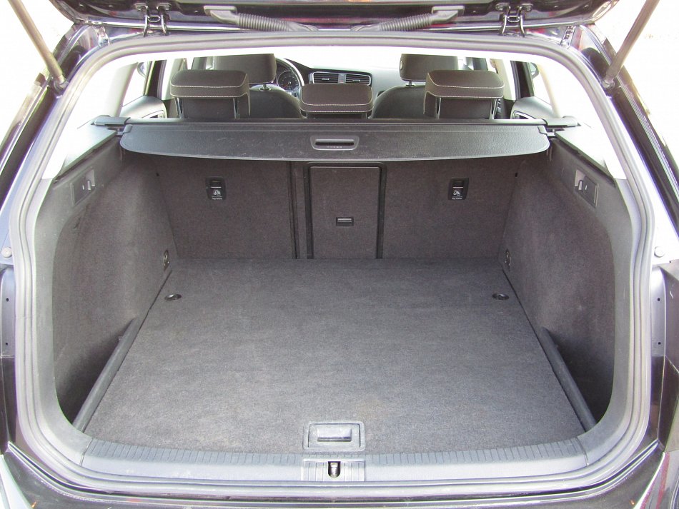 Volkswagen Golf 2.0TDi Highline