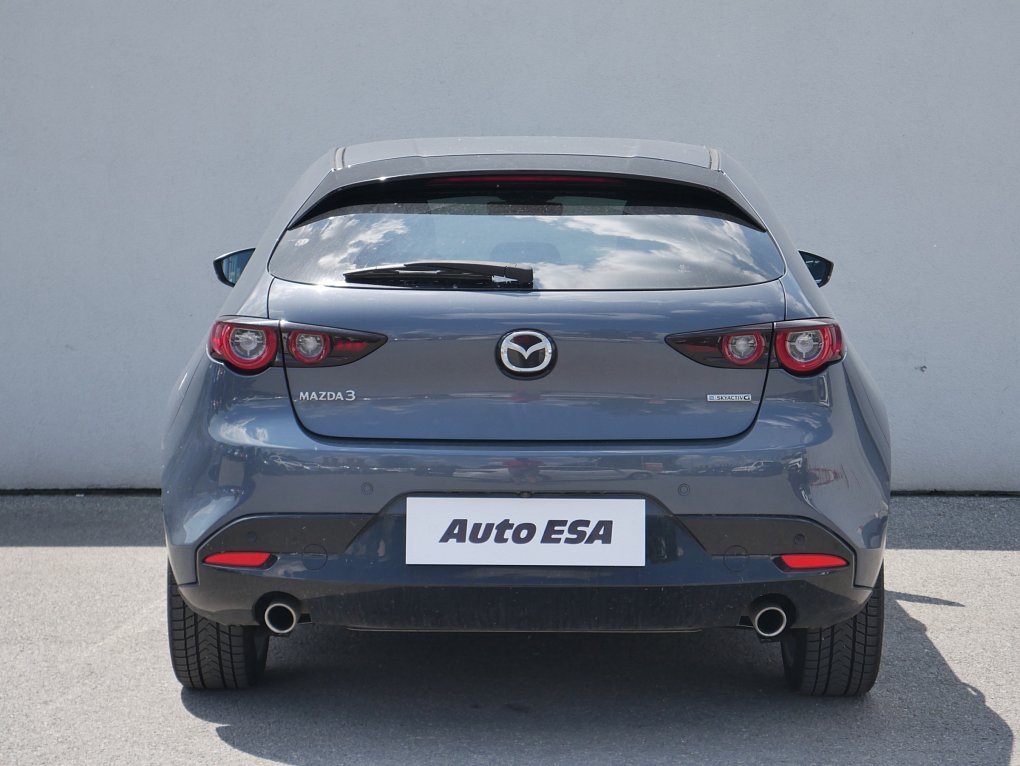 Mazda 3 2.0i Active