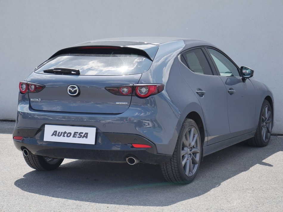 Mazda 3 2.0i Active