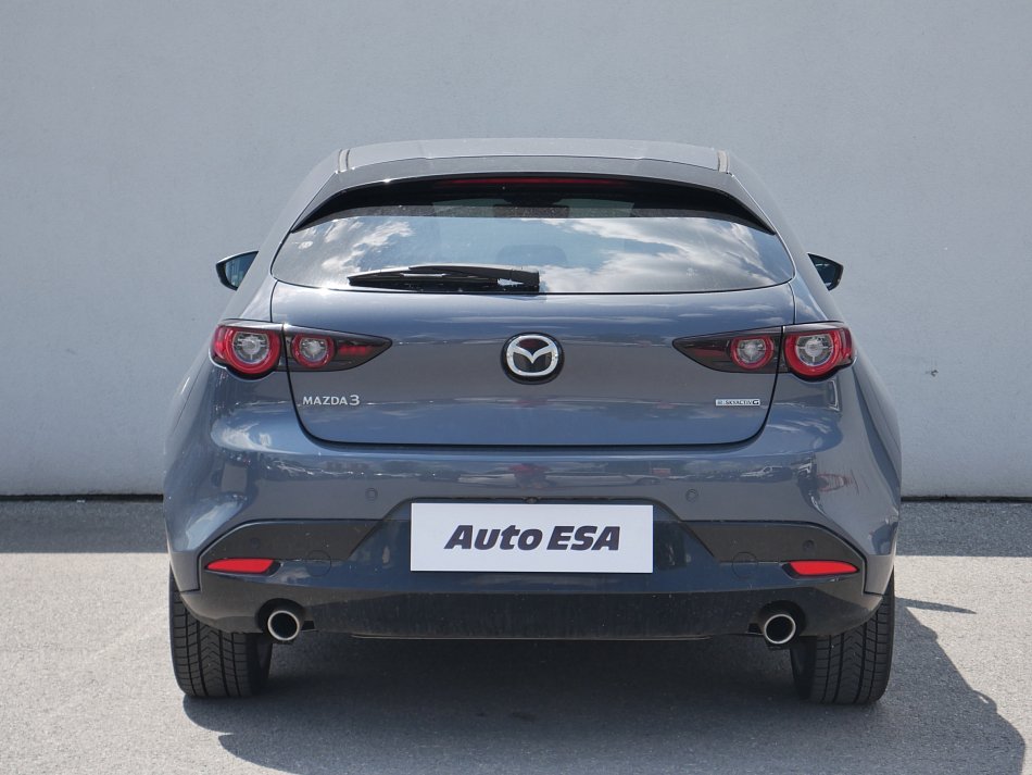 Mazda 3 2.0i Active