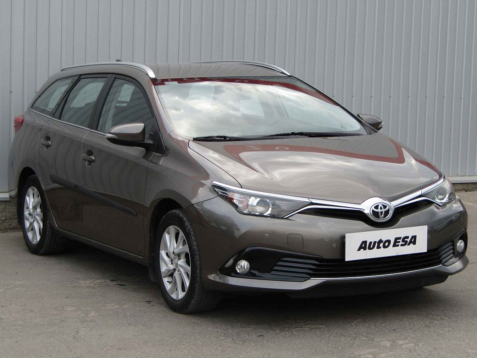 Toyota Auris 1.6VVT-i 