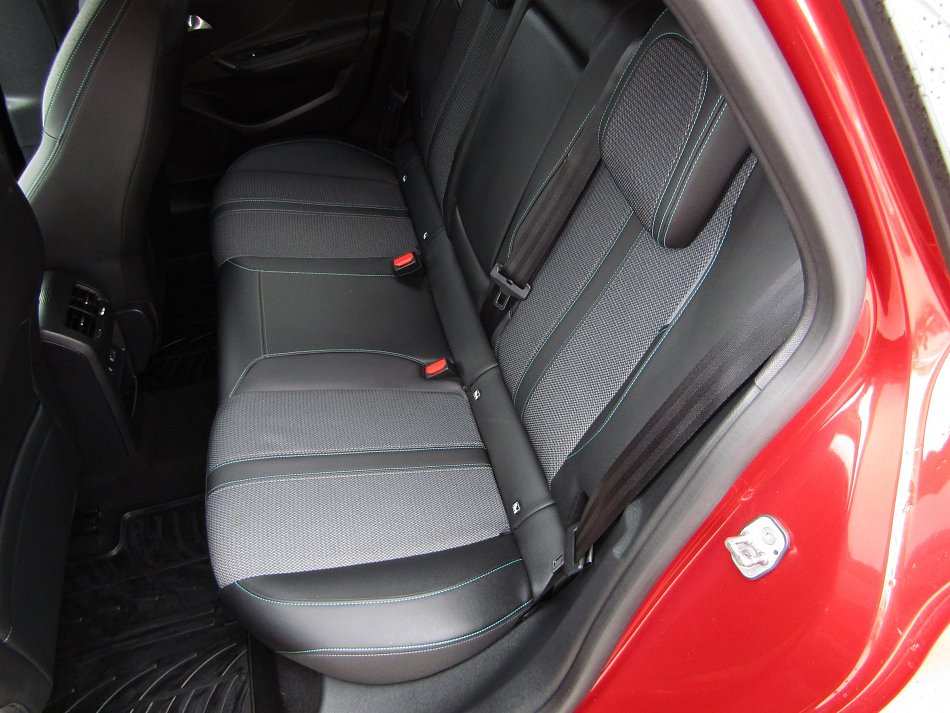 Peugeot 308 1.2PT 