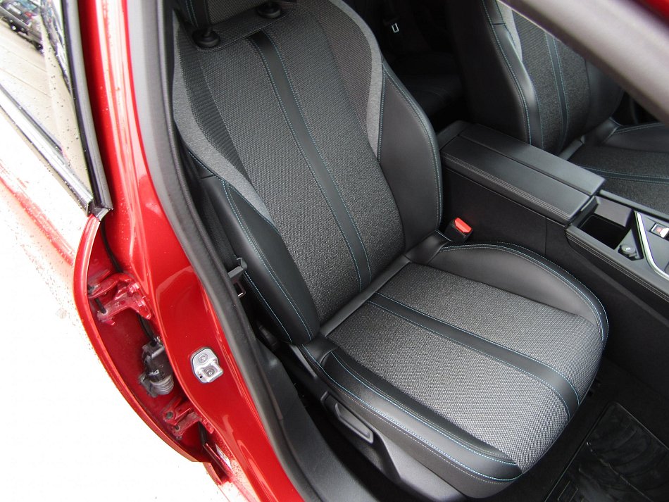 Peugeot 308 1.2PT 