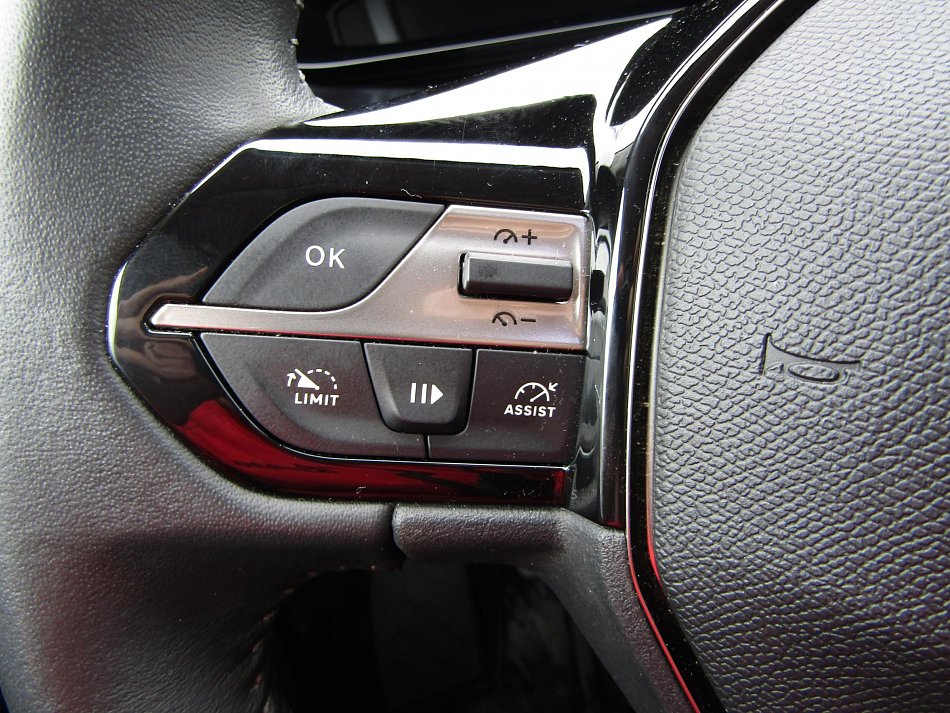 Peugeot 308 1.2PT 