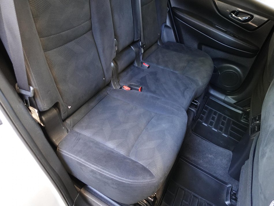 Nissan X-Trail 1.6dCi  4x4