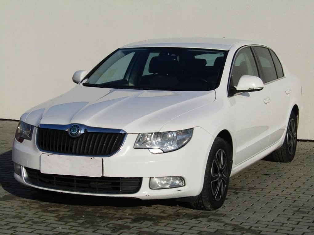 Škoda Superb II 3.6 FSi Elegance