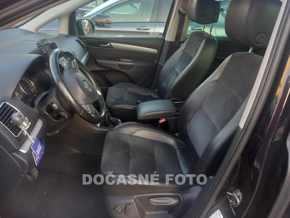 Volkswagen Sharan 2.0 TDi 