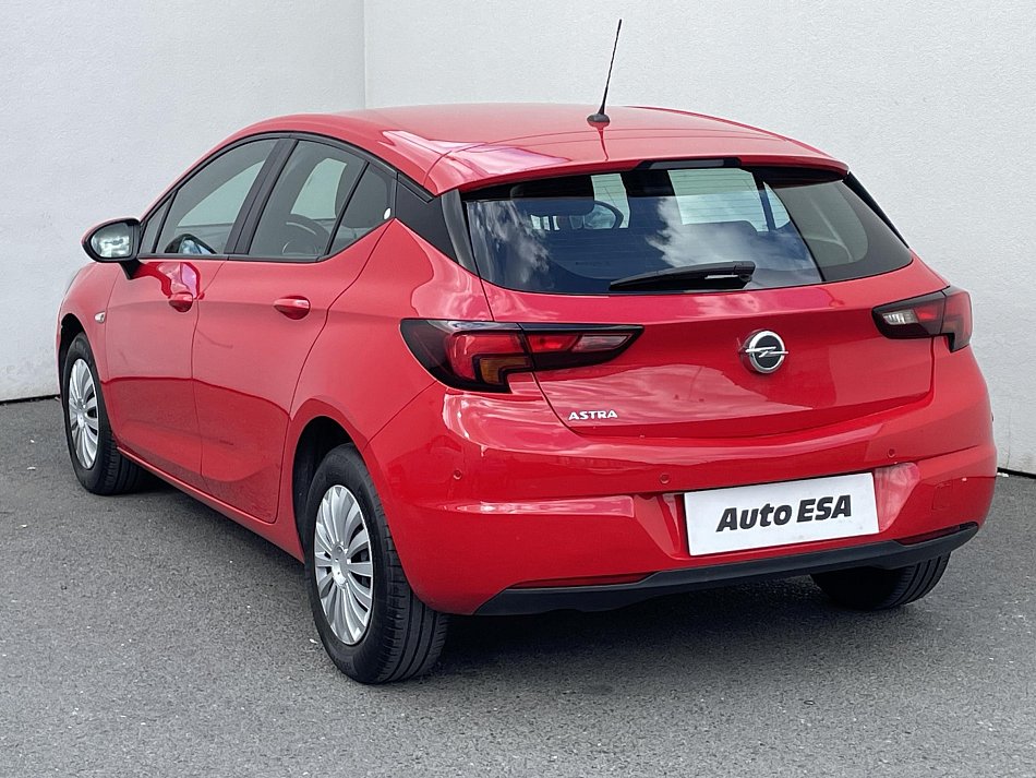 Opel Astra 1.4i 