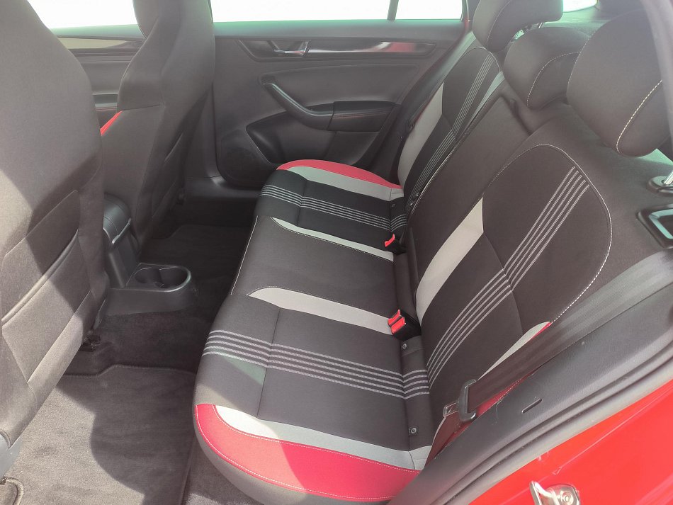 Škoda Rapid 1.0 TSi Monte Carlo