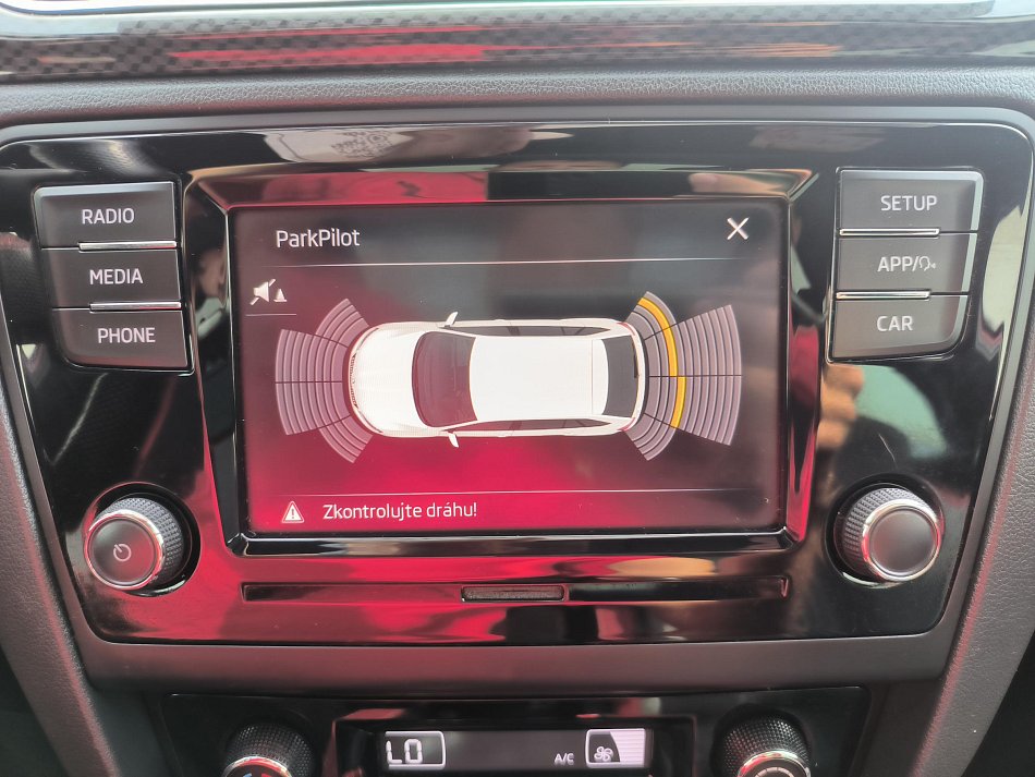 Škoda Rapid 1.0 TSi Monte Carlo