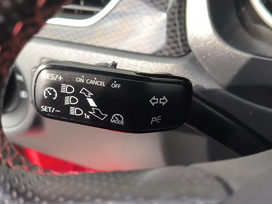 Škoda Rapid 1.0 TSi Monte Carlo