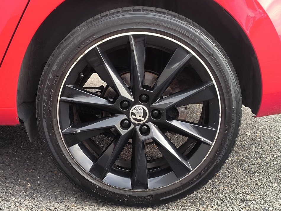 Škoda Rapid 1.0 TSi Monte Carlo