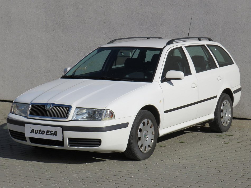 Škoda Octavia 1.6i Tour