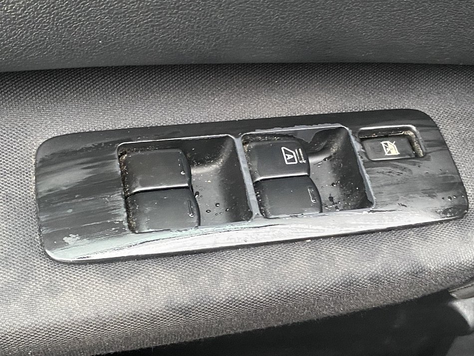 Nissan Qashqai 1.6 i 