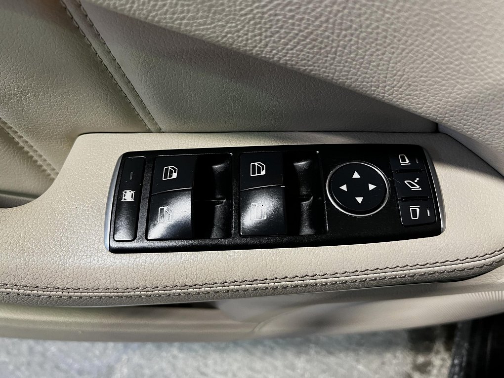 Mercedes-Benz Třída E 2.2 CDi Elegance E250