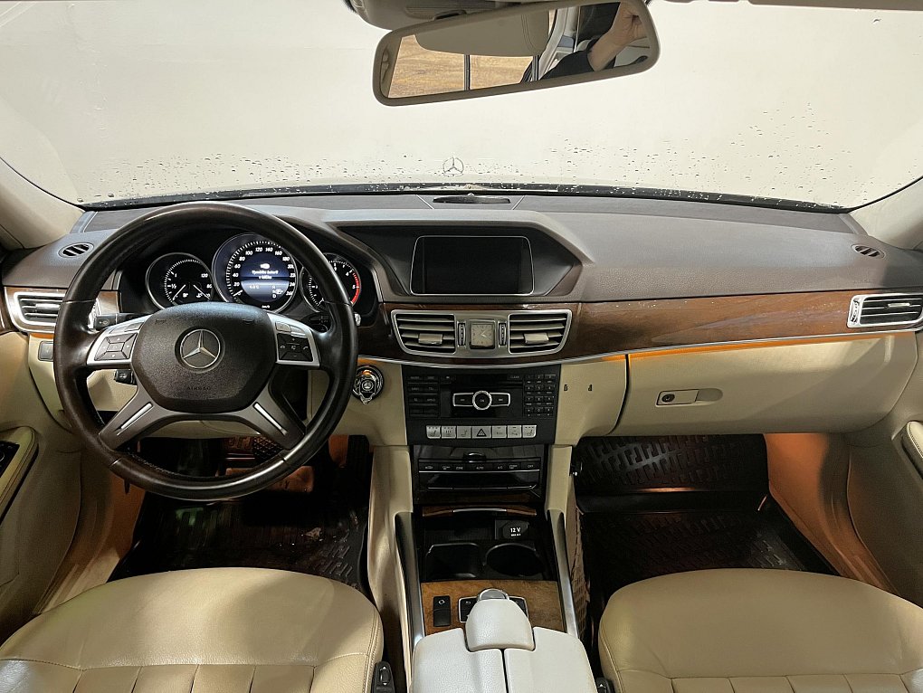 Mercedes-Benz Třída E 2.2 CDi Elegance E250