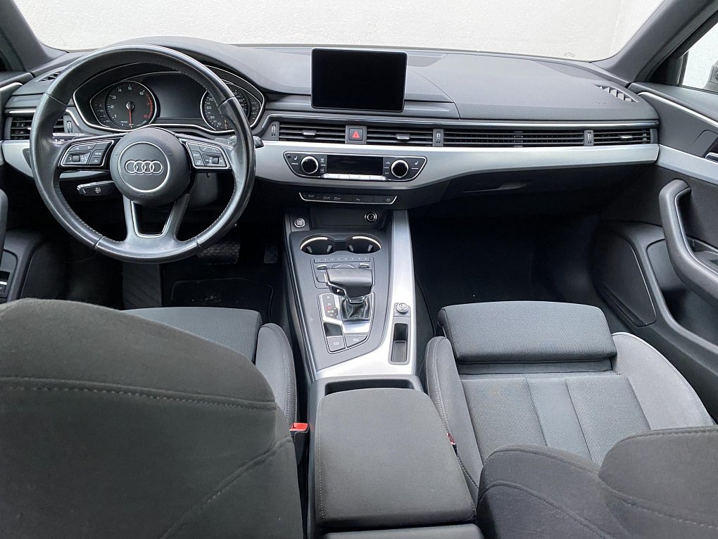 Audi A4 2.0 TFSi Sport