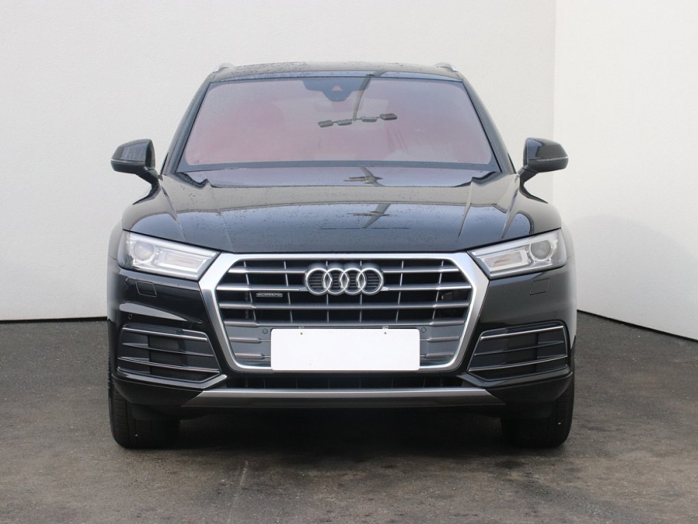 Audi Q5 2.0 TDi  quattro s-tronic