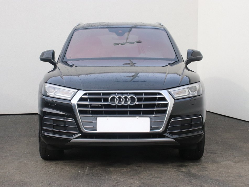 Audi Q5 2.0 TDi  quattro s-tronic
