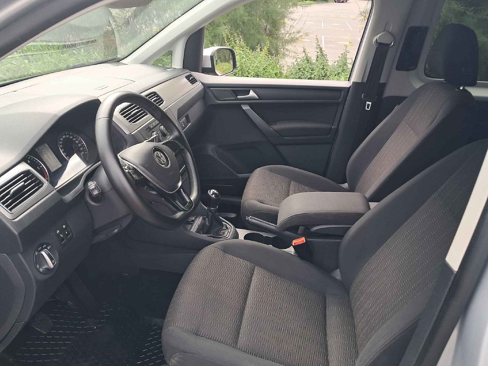 Volkswagen Caddy 2.0TDi Comfortline MAXi 7míst