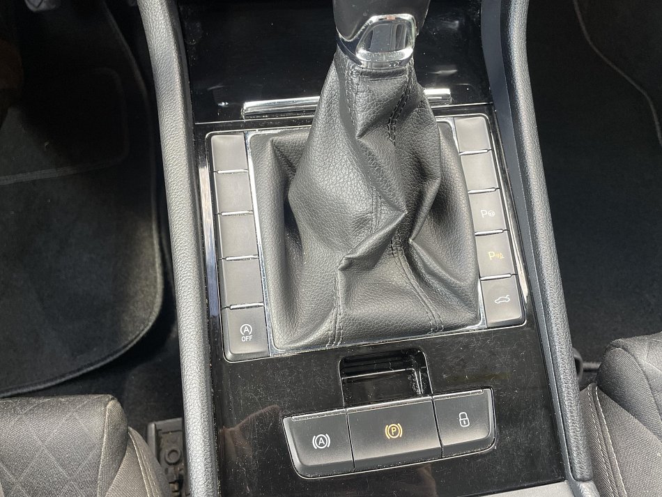 Škoda Superb III 2.0 TDi Style