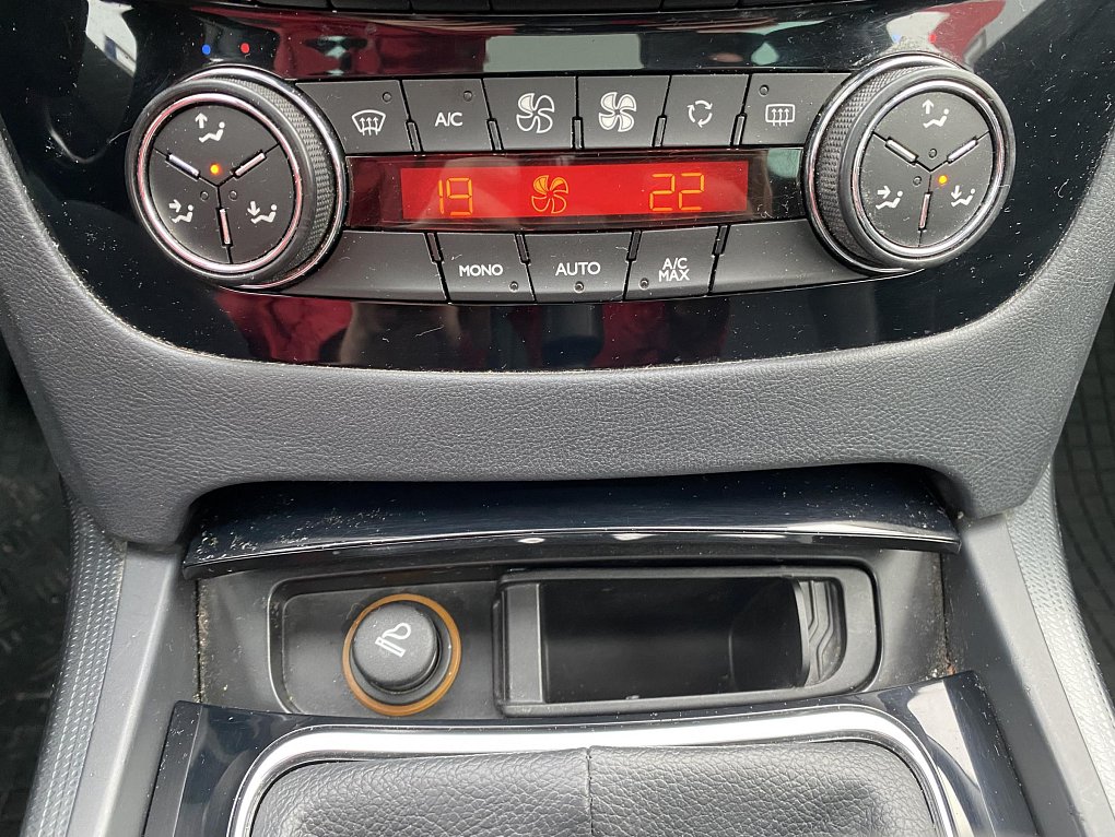 Peugeot 508 2.0 HDI Active