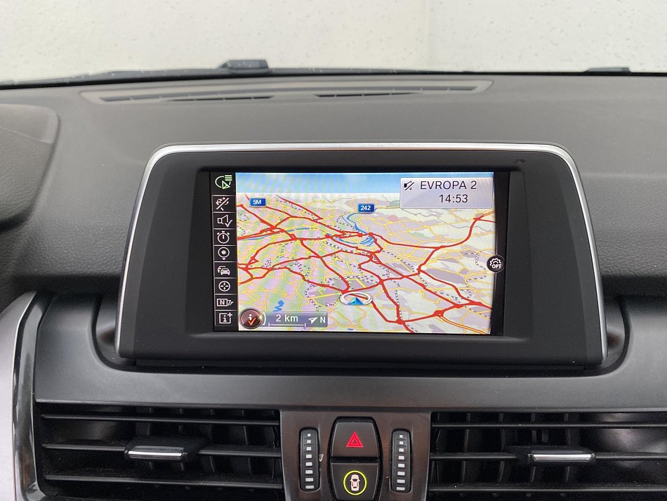 BMW Řada 2 2.0 D  218d