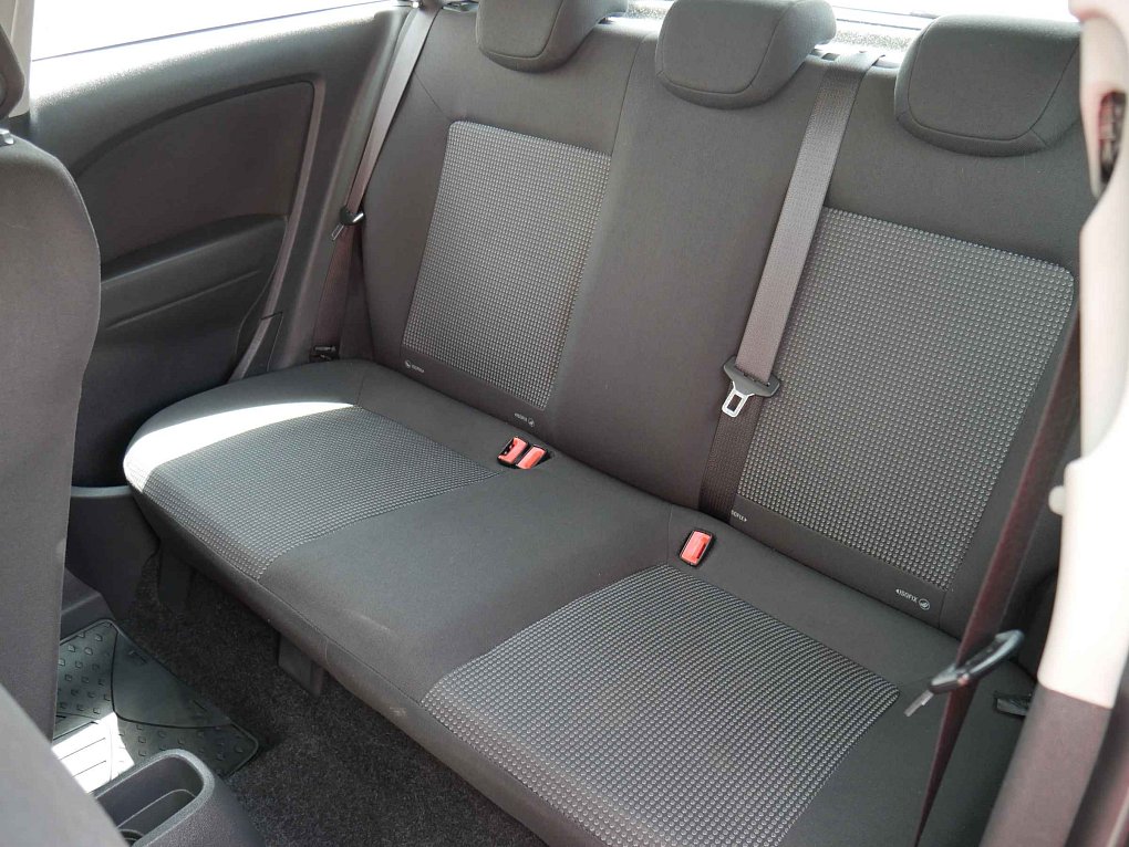 Opel Corsa 1.0i 