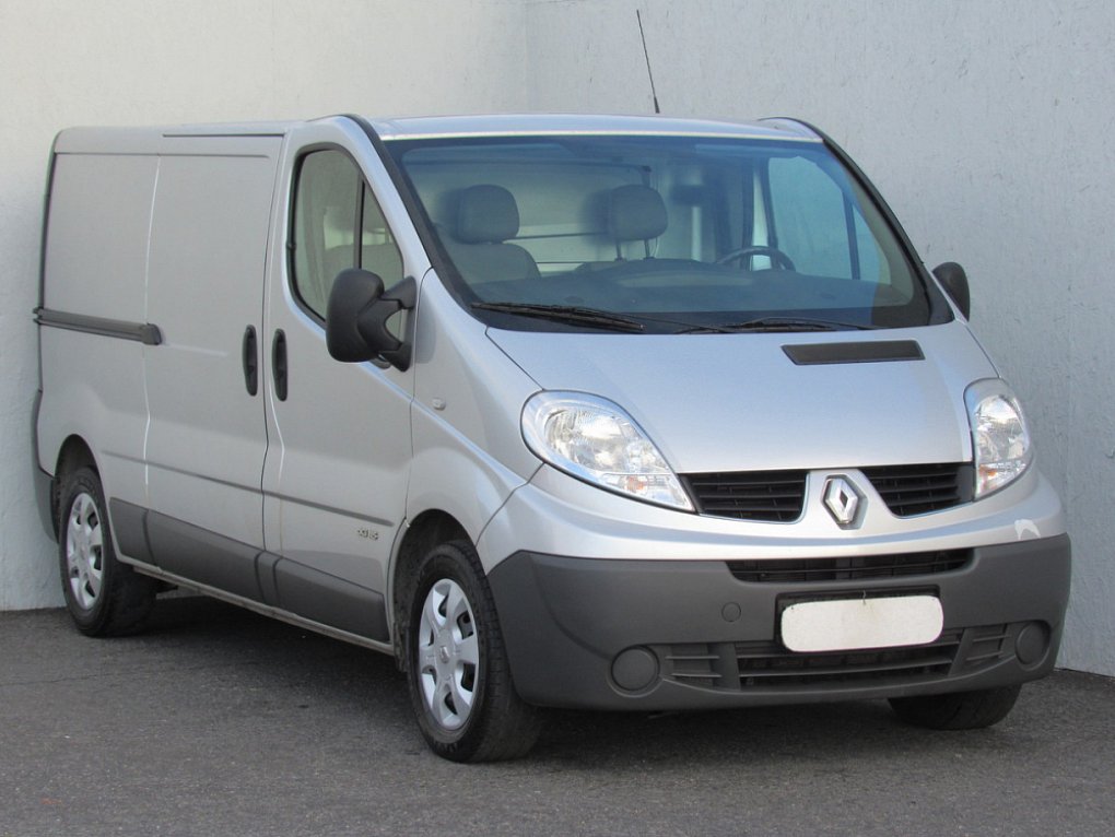Renault Trafic 2.0 dci 