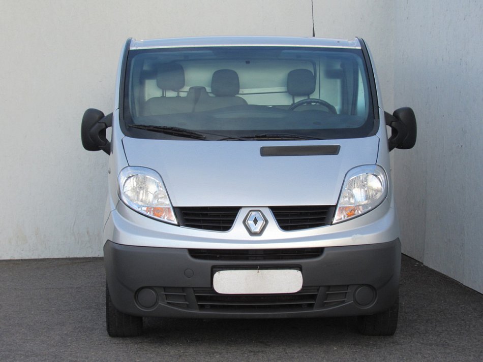 Renault Trafic 2.0 dci 