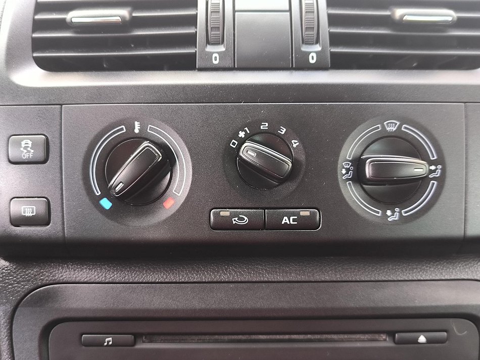 Škoda Fabia II 1.2 TSi Ambiente