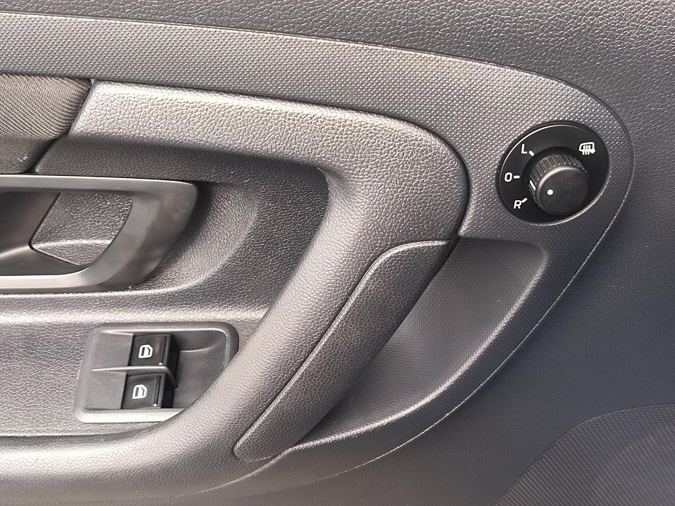 Škoda Fabia II 1.2 TSi Ambiente