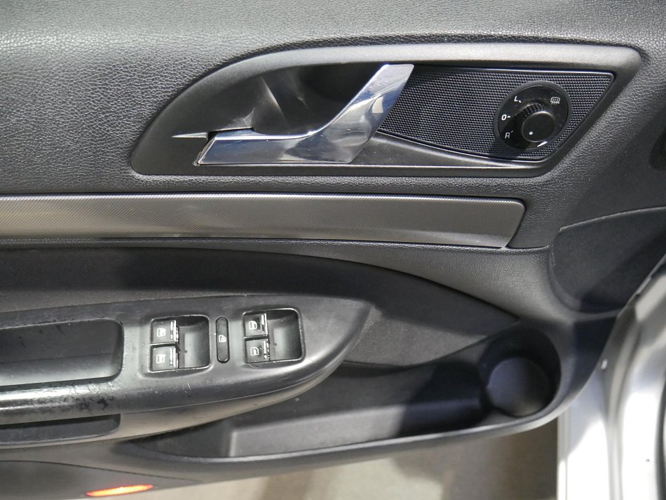 Škoda Octavia II 1.6i 