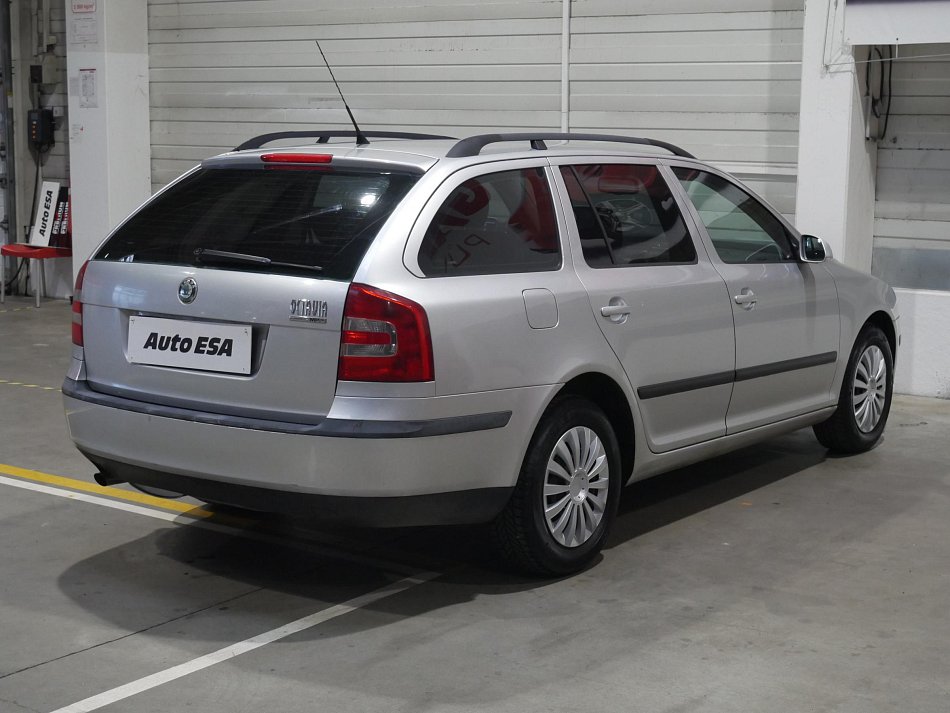 Škoda Octavia II 1.6i 
