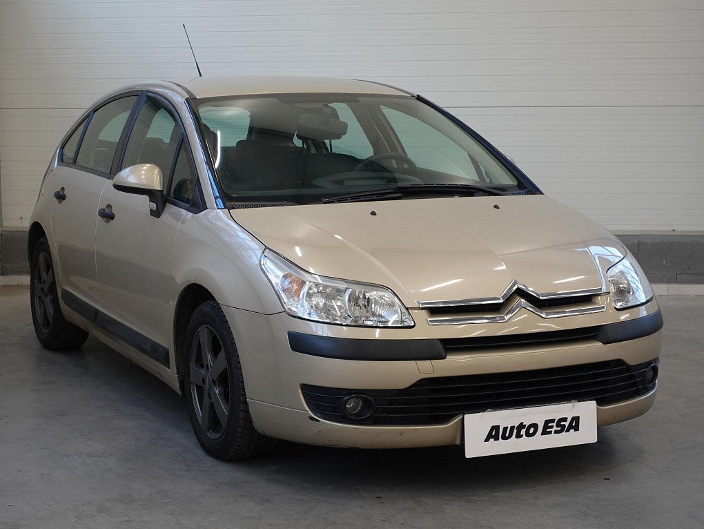 Citroën C4 1.4i 