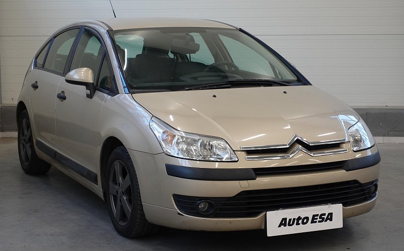 Citroën C4 1.4i 