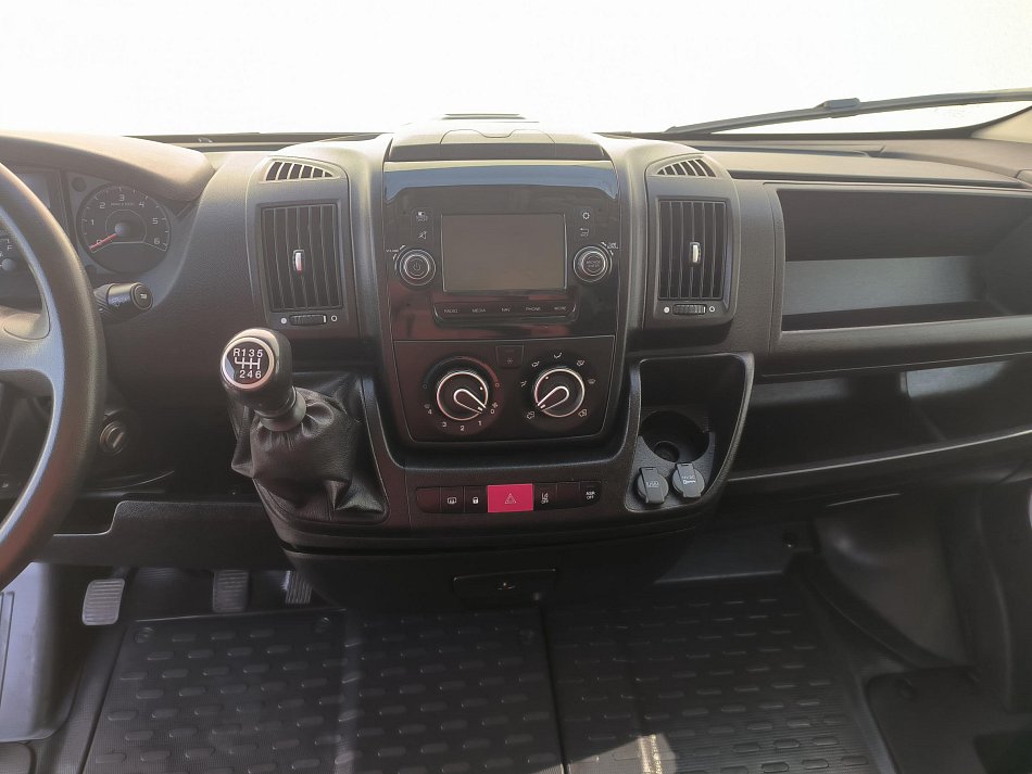 Peugeot Boxer 2.2HDi  L4H2