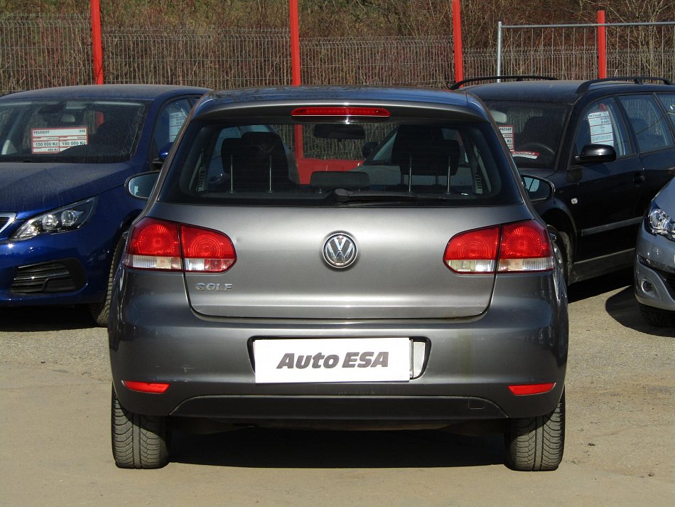 Volkswagen Golf 1.4i 