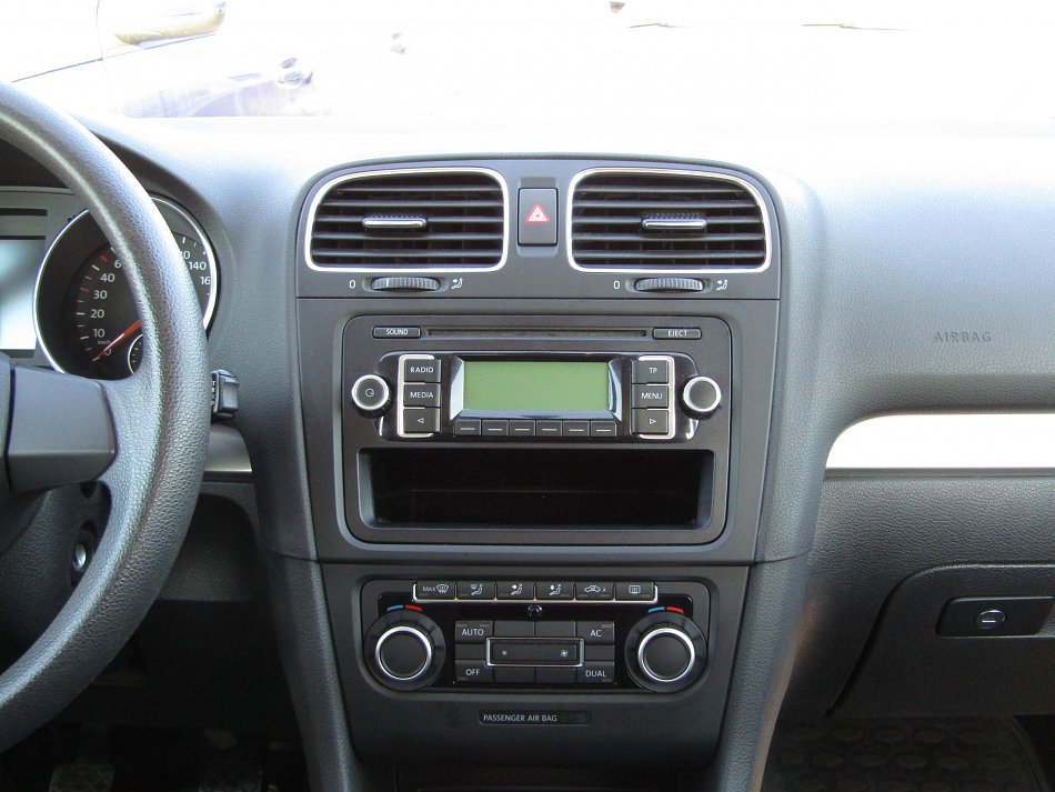 Volkswagen Golf 1.4i 