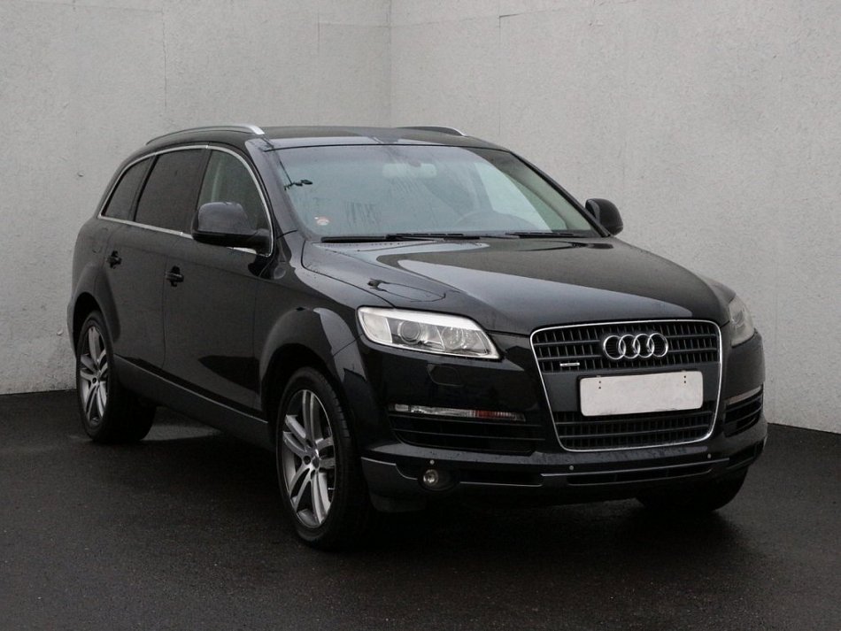 Audi Q7 4.2TDi S-line