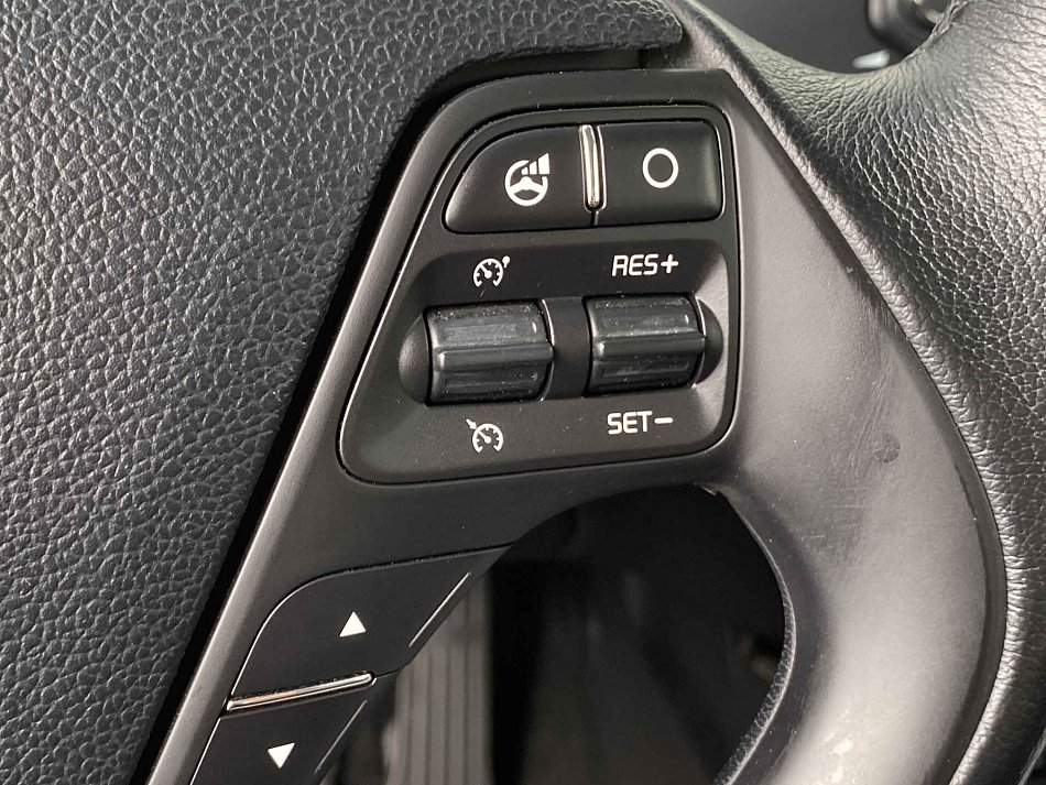 Kia Ceed 1.6 GDi 