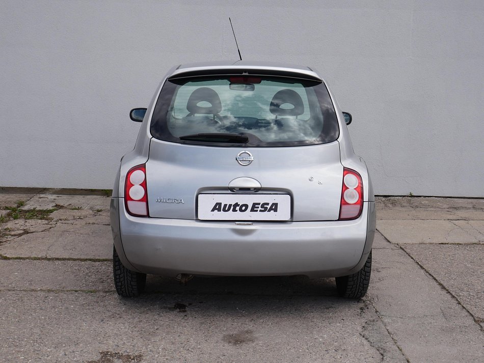 Nissan Micra 1.2i 