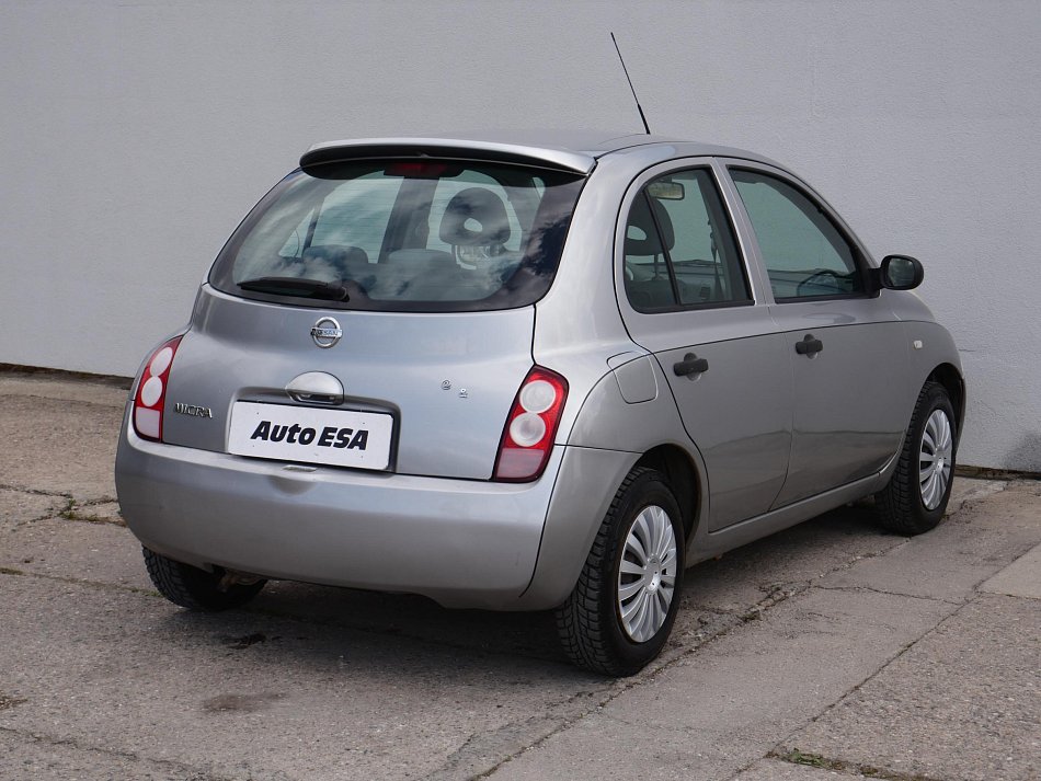 Nissan Micra 1.2i 