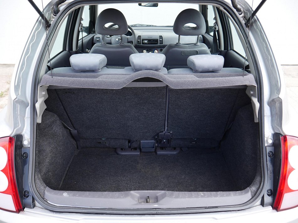 Nissan Micra 1.2i 
