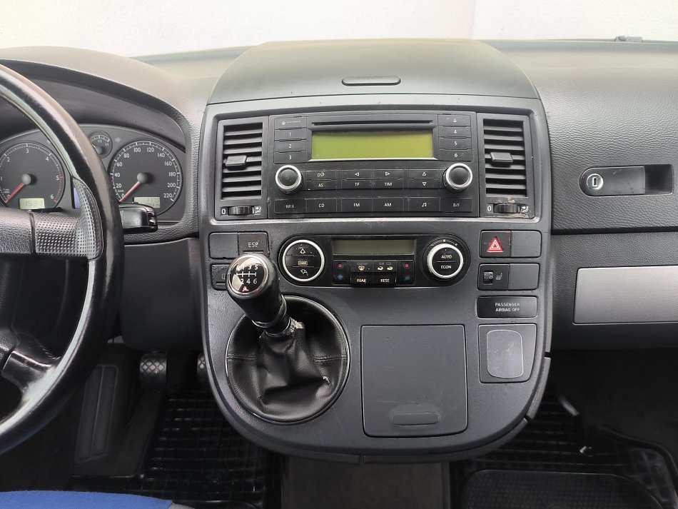 Volkswagen Multivan 2.5TDi 