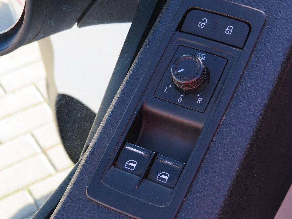 Volkswagen Transporter 2.0TDi  T6