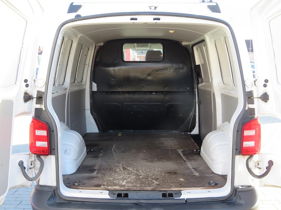 Volkswagen Transporter 2.0TDi  T6